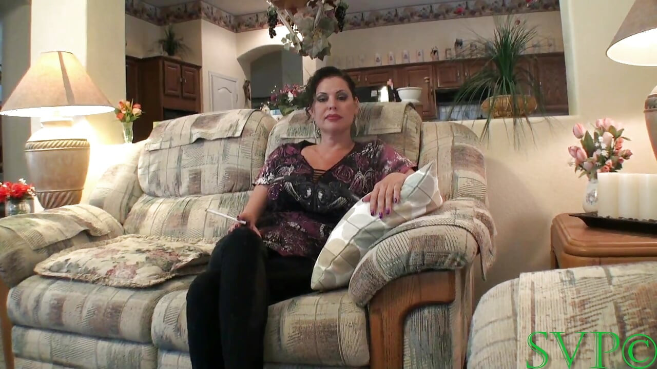 Sexy Cougar MILF Gets Fucked by Stepson