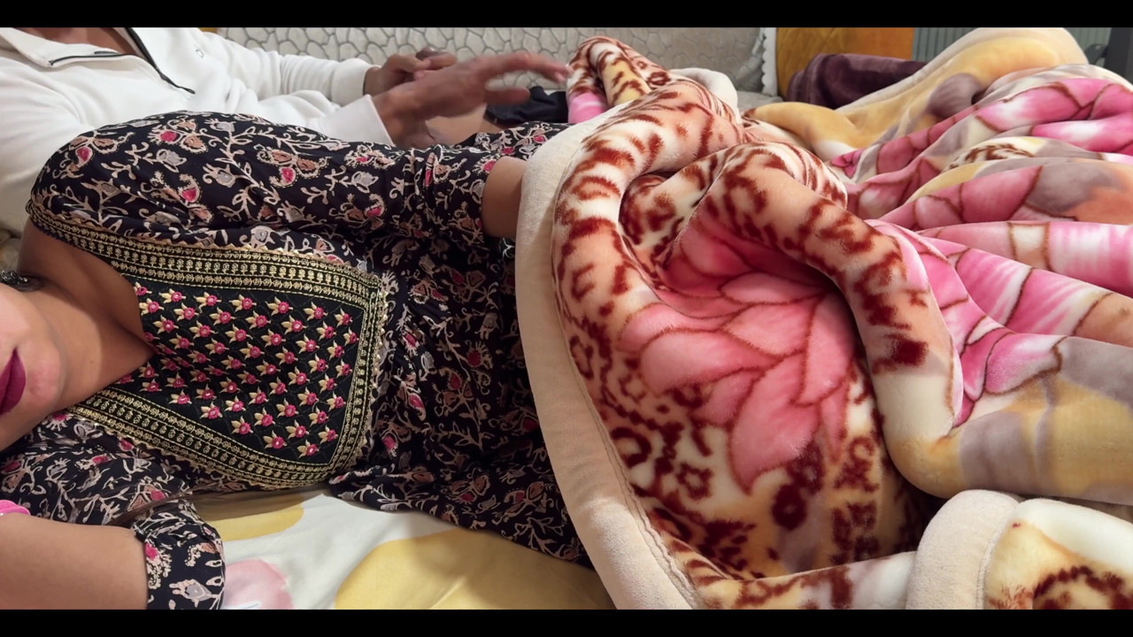 My Big Stepsister Was Angry, We Shared Single Bed, Full Hindi Audio