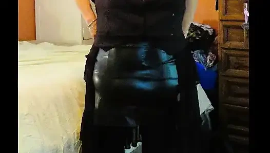 Modeling video silent my new domme outfit 4 u