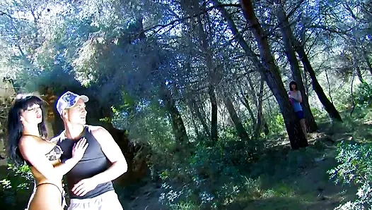 Ngentot di depan kamera untuk pertama kalinya