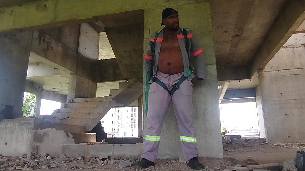 我带着一个玩具去上班, 看看我做了什么