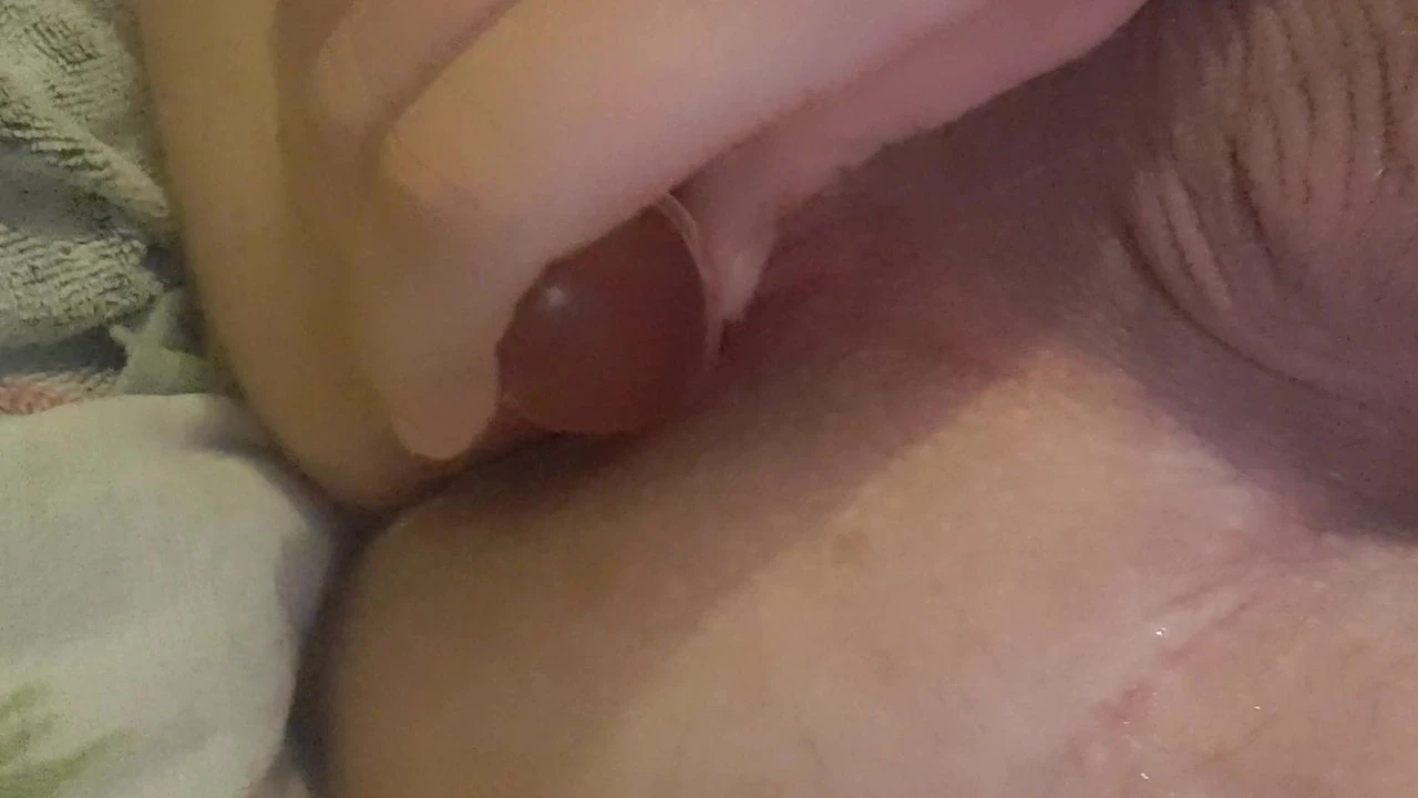 Anal sa dildom od 50 cm