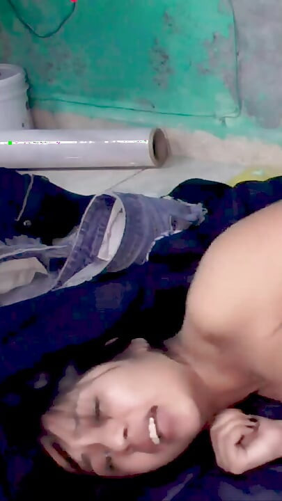 Mexican girl with amateur boyfriend