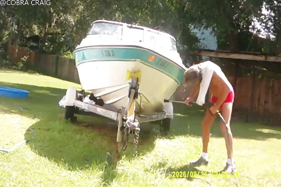 9-21-26 COBRA STARTS THE BOAT THE WHOLE TIME BIT CH ING THE LADY NEXT DOOR IS A HI IQ MORON AND THE LOVE BUGS.