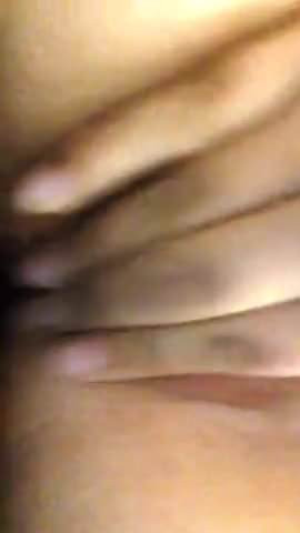 Masturbation d&#39;une fille sur Snapchat