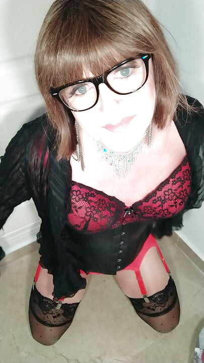 Huge Cum Crossdresser