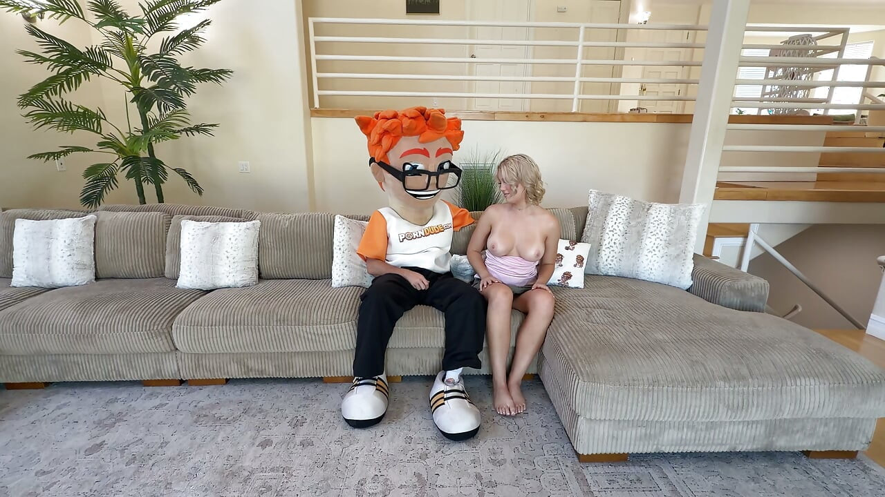 Blonde big tits Annaleigh Reno gave me handjob deepthroat then rode me cowgirl in PornDudeCasting