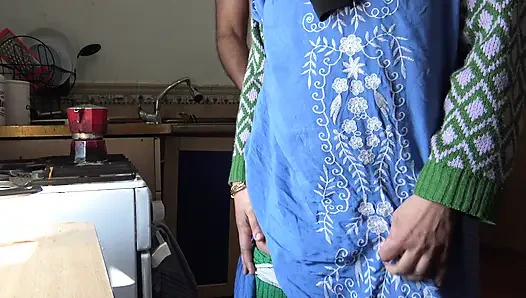 Turkish flatmate could not resist my big German cock - KITCHEN FUCK