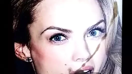 Erin Richards boşalıyor!!