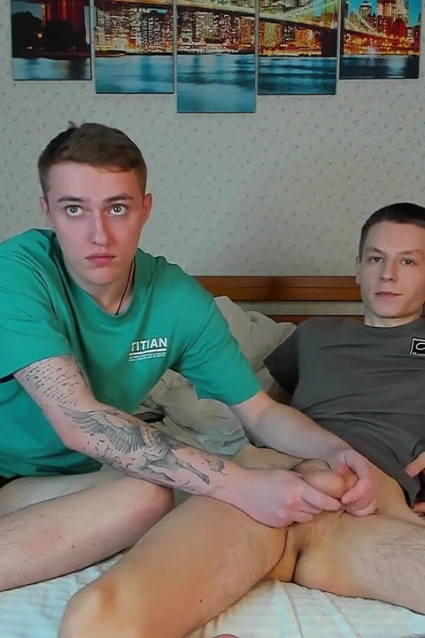 내 공을 마사지하지만 나를 다치게하지 마!