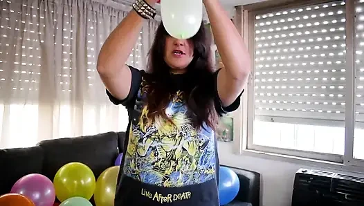 Metal Girl Pop All Balloons Before Party - Bunny Looner