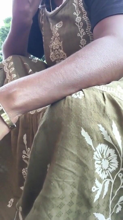 Video Seks Anjali Bhabhi Pamer Memek di Rumah | Klip 1
