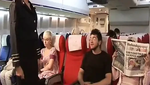 Im Flugzeug bloßgestellt