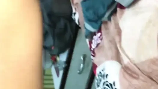 Monika yenge ağrılı yarak tarzı sikişiyor