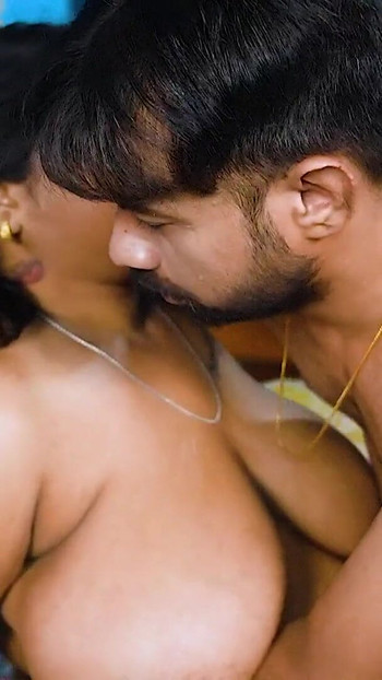 DESI UČITELJ ŽESTOKO JEBANJE S VRUĆOM UČENICOM KAD SU BILI SAMI KOD KUĆE CIJELI FILM (HINDI AUDIO) | Isječak 2