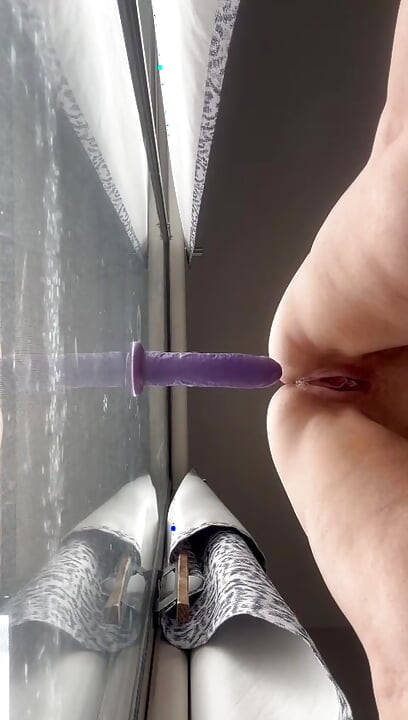 HARD ANAL FUCK IN THE WINDOW