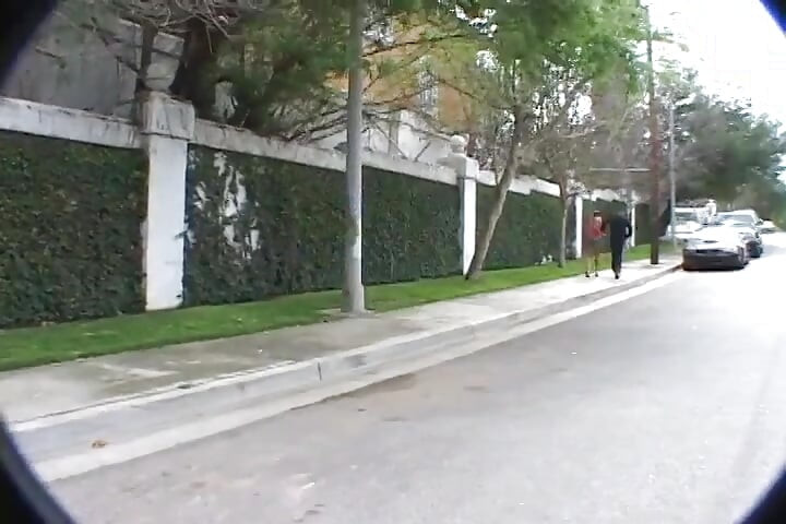 Dublă penetrare cu o curvă de 19 ani