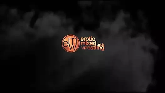Mixed porn video – A sexy, erotic battle between sexes, with lots of face sitting