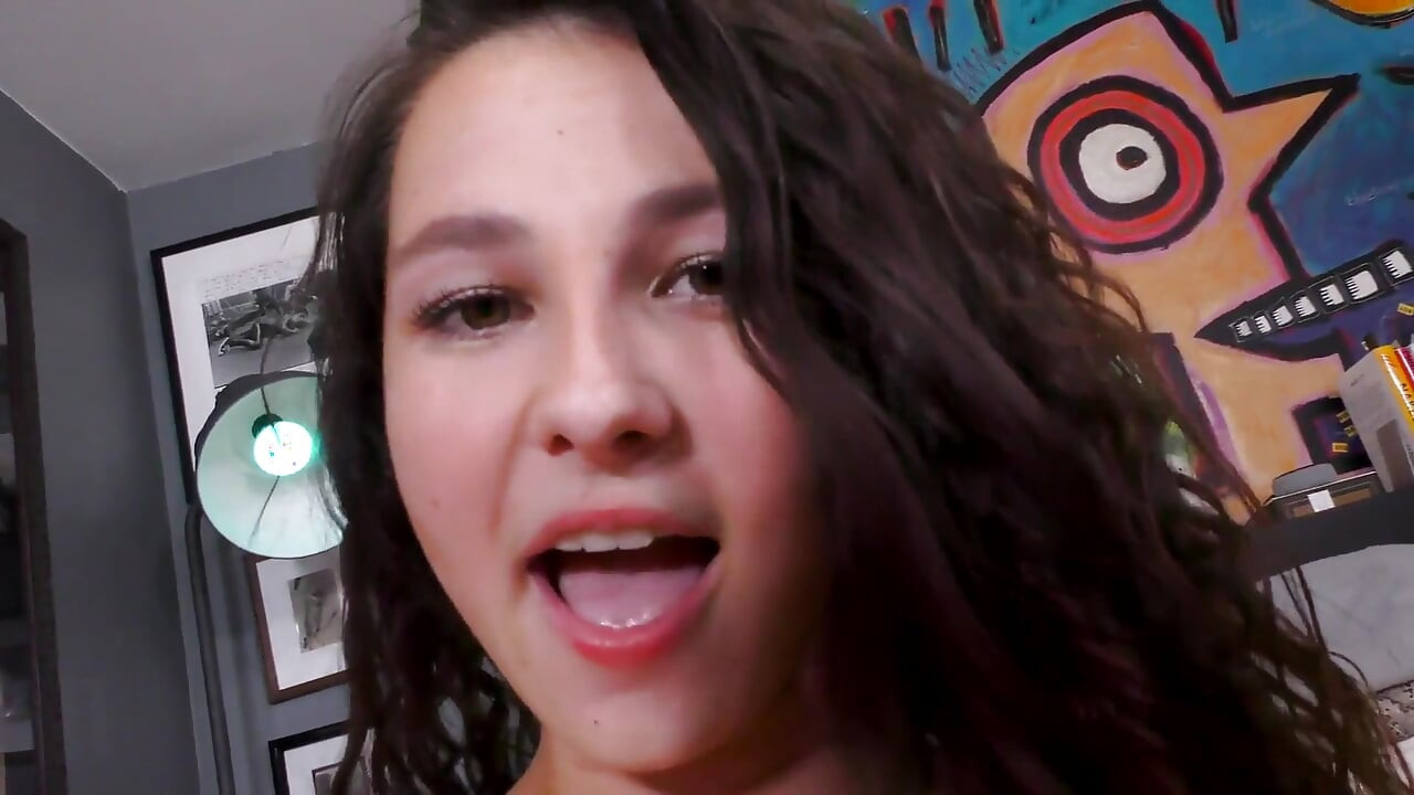 Liz Jordan in teen Liz creampie!