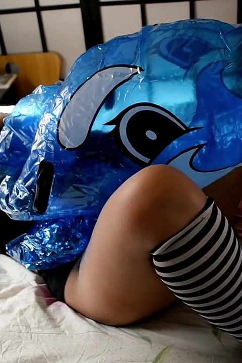 Blue Whale Inflatable Unboxing and Deflation - Bunny Looner