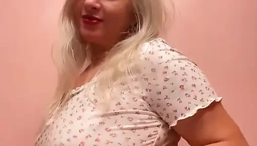 Я нашел этот маленький танец в ванной, видео