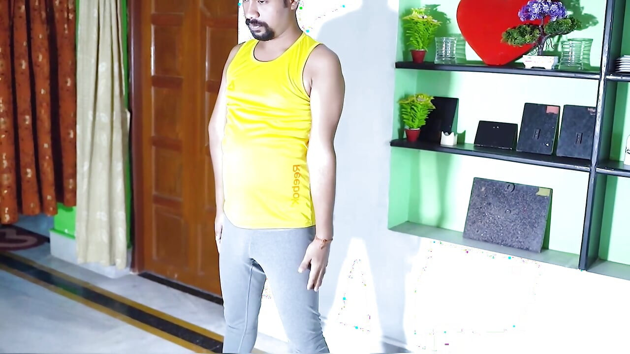 Sauteli bahan ko exercise karate karate chod diya