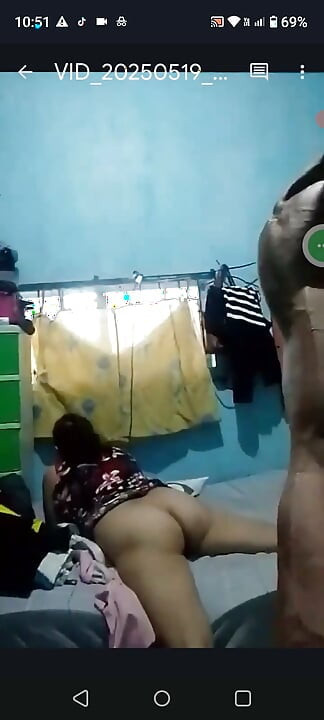 Mi primer polvo con mi esposa cachonda ella lo ama tanto