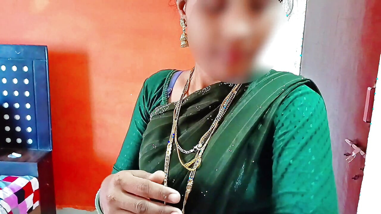 The sister-in-law of the Desi village takes semen in her mouth with a big desi cock.