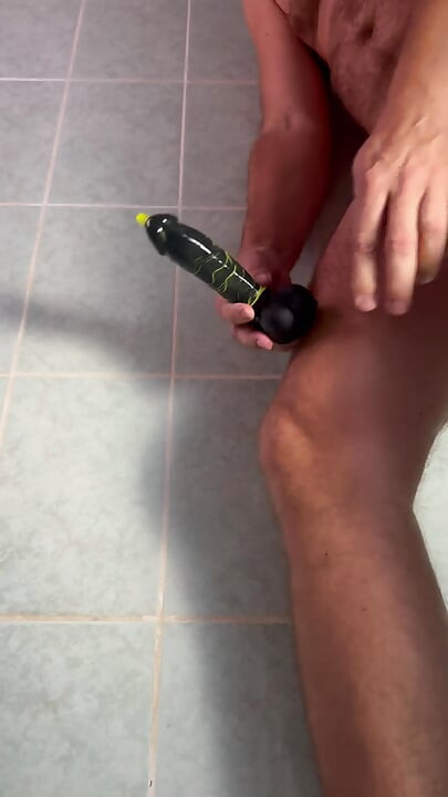 Home prostate workout with cumshot.