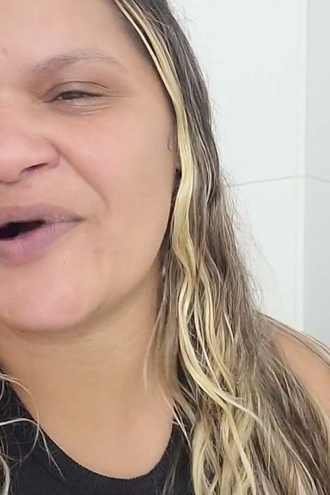 Han tilbeder min fisse