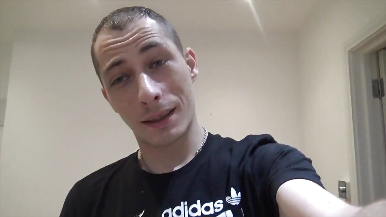 Kai Cameron fucked bareback by Aaron Master