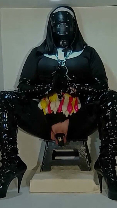 Corrupted fetish nun worships and pleasures cocks in a gloryhole | Clip 2