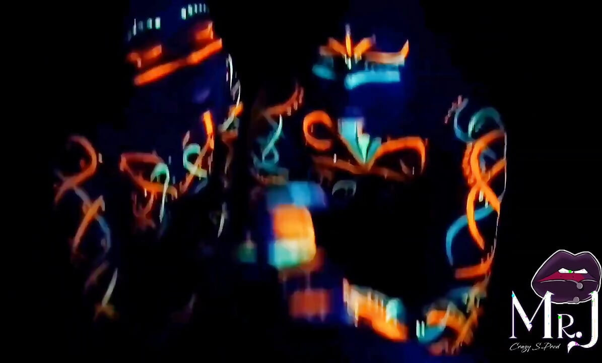 Sex and Uv Painting with Nyx & Dmona