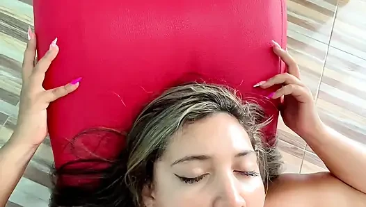 SEXO DURO CON TEEN 18 TERMINA  ATRAGANTADA CON MI SEMEN