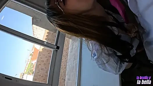 Bosku mergokiku lagi masturbasi di kantor dan dia nggak mau memecatku kami lagi asik seks anal dan kontolku