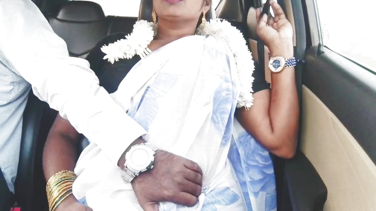 Indian Bhabi Car Sex. Beautiful Saree Housewife Try to Fucking with Stepson Car Drive.telugu Dirty Talks.
