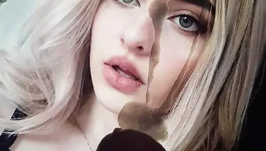 Cometribute maryanamoss