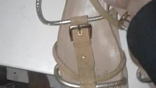 an other cum for her gucci sandals
