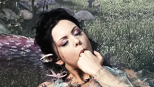 379 Красивая Юлия Паркер - фея