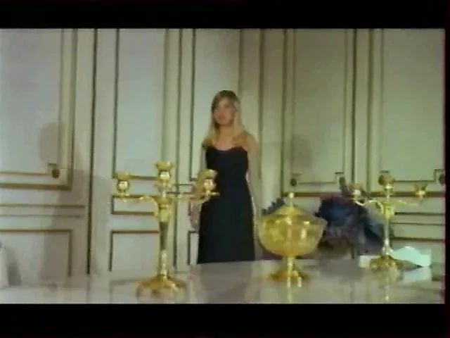 Винтаж - извращенная лесбиянка Изабель (1975)