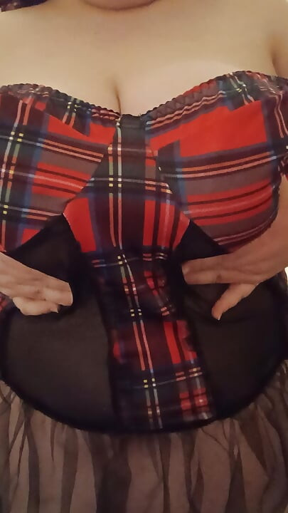 شيء شقي في المساء