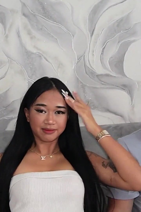 สาวเอเชียวัยใสคนสวยโดนยัดและน้ําเงี่ยนไหลเยิ้ม