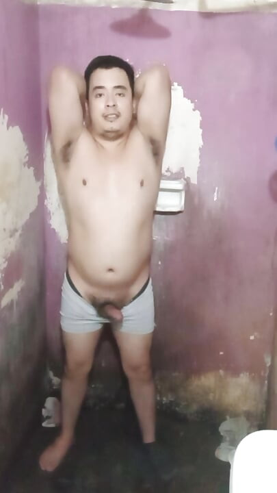 耶穌穿著拳擊手拔出他的陰莖 168