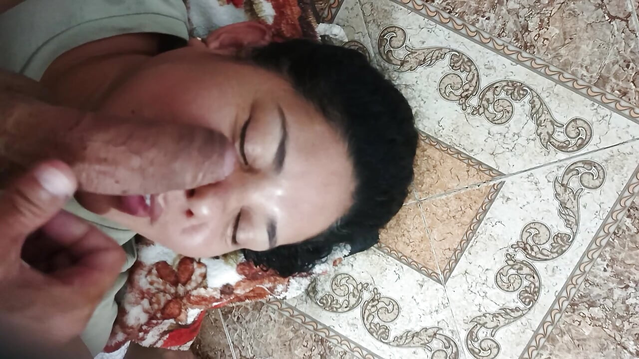 Cute mature deepthroat sucking delicious