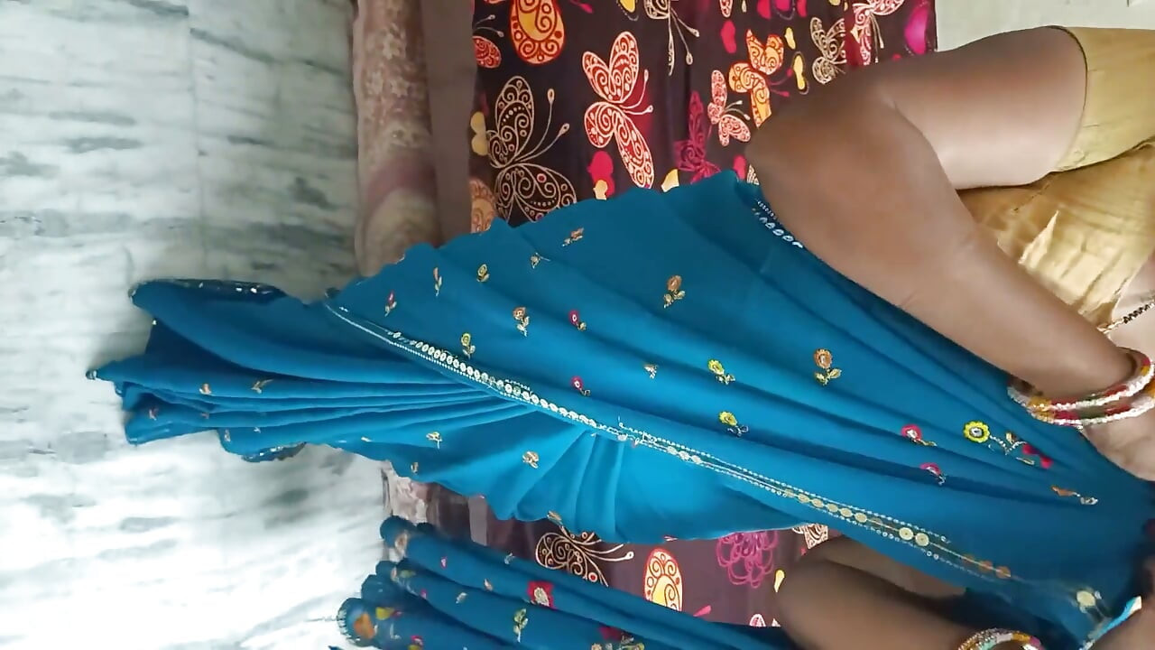 Une demi-sœur indienne desi baise son demi-frère telugu