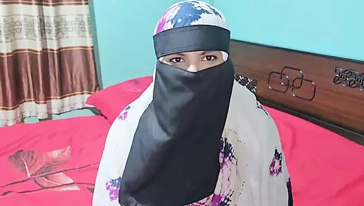 Aunty gave me her pink pussy to fuck, oops