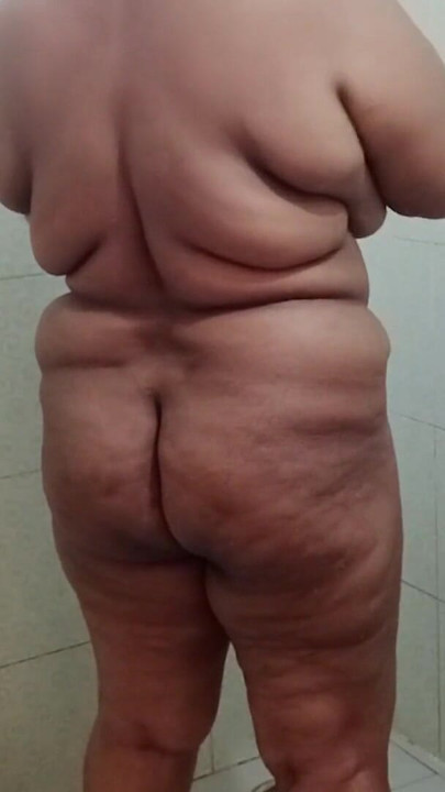 desi bathroom shower, Desi Step-sister Bathroom shower Mms | Clip 2