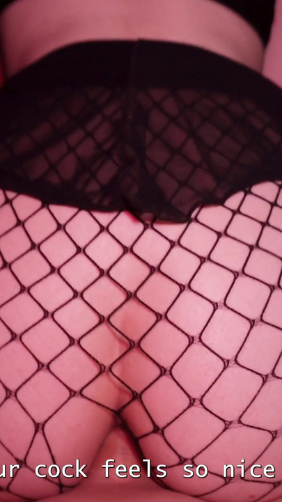 할로윈 밤에 인정사정 없는 애널 섹스를 즐기는 발정난 마녀. 쪼이는 후장. 찐 오르가즘. 피치신 (1970) | 클립 2