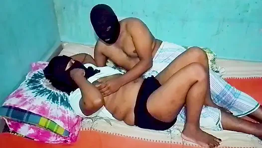 Very tight pussy fucked Village teen girl , desi teen hard fucking xxx video 👌