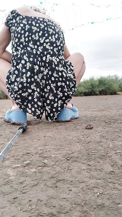Cute trans with new sandals very hot goes for a walk looking for a big and thick penis